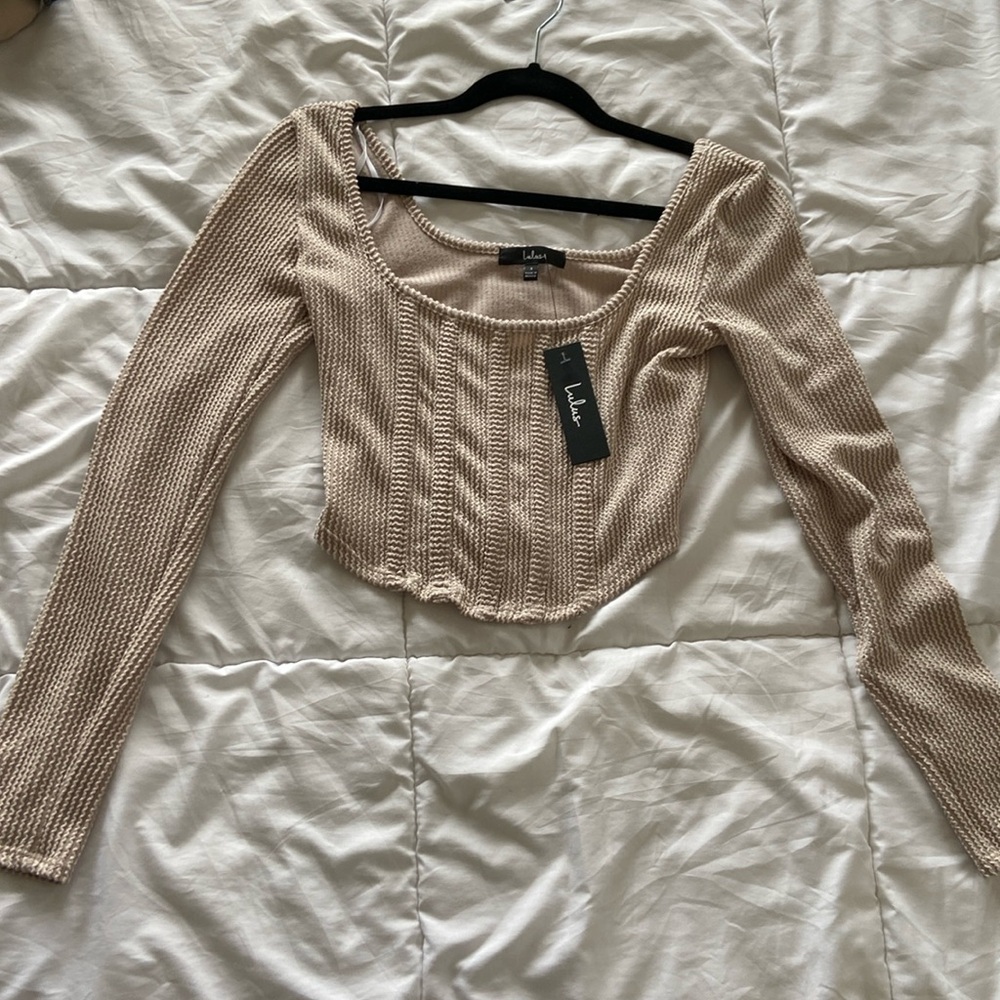 Cream long sleeve ribbed crop top with tags